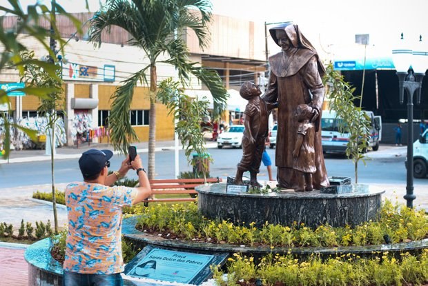 Praça Irmã Dulce